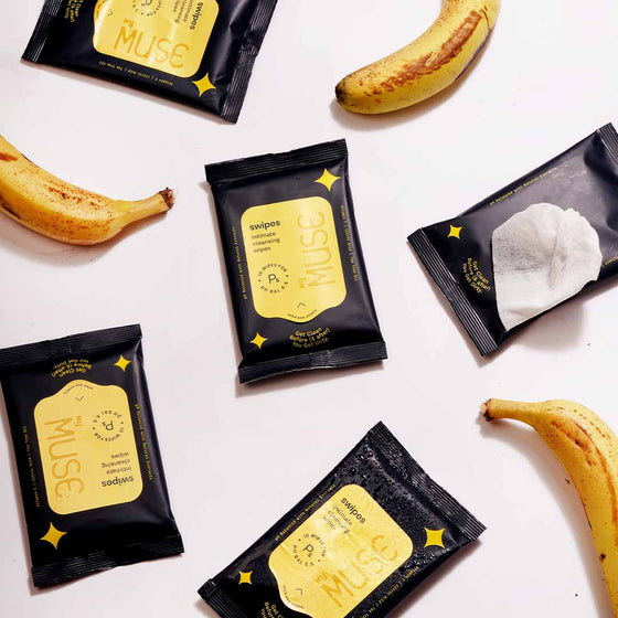 MyMuse's Swipes: top view of five packs of Swipes and bananas