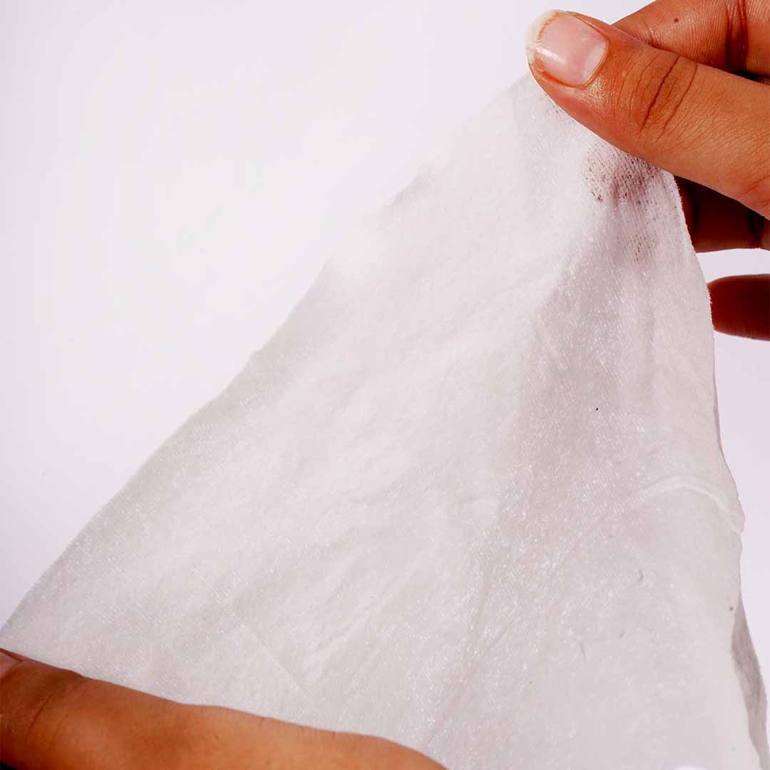 MyMuse's Swipes: close shot of Swipes cleansing wipes being stretched by two hands